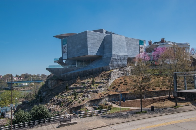 The Hunter Museum of American Art on the Bluff View bluff above the Tennessee River