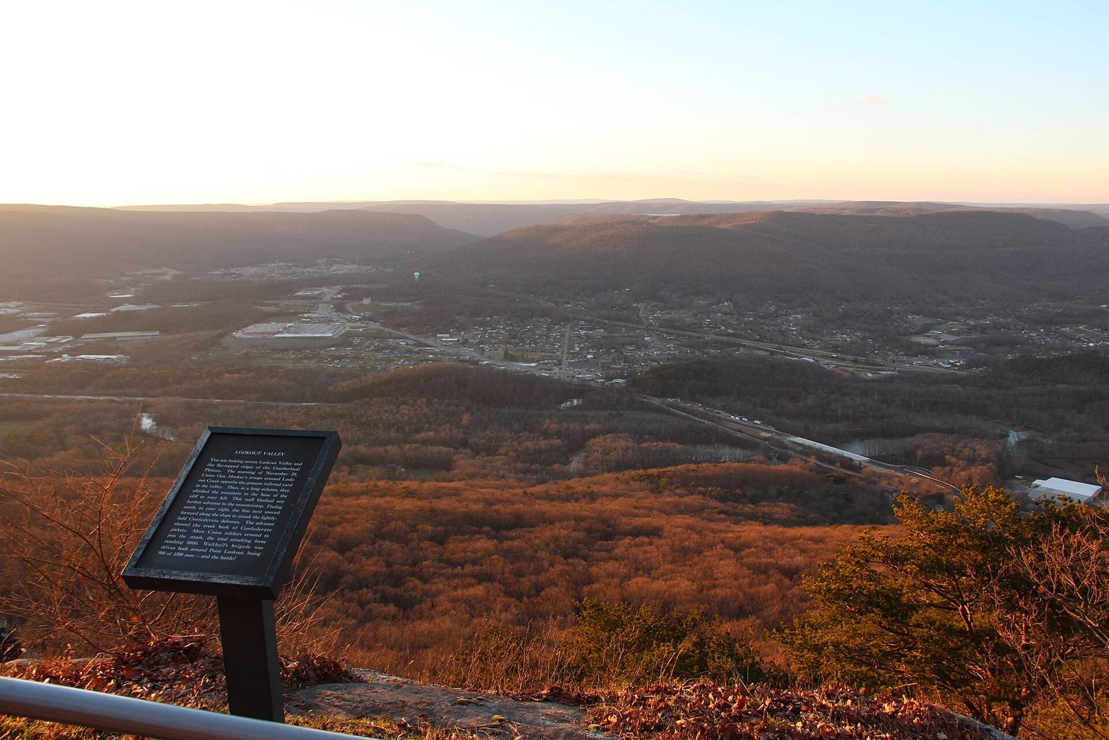 Lookout Valley from Point Park in winter